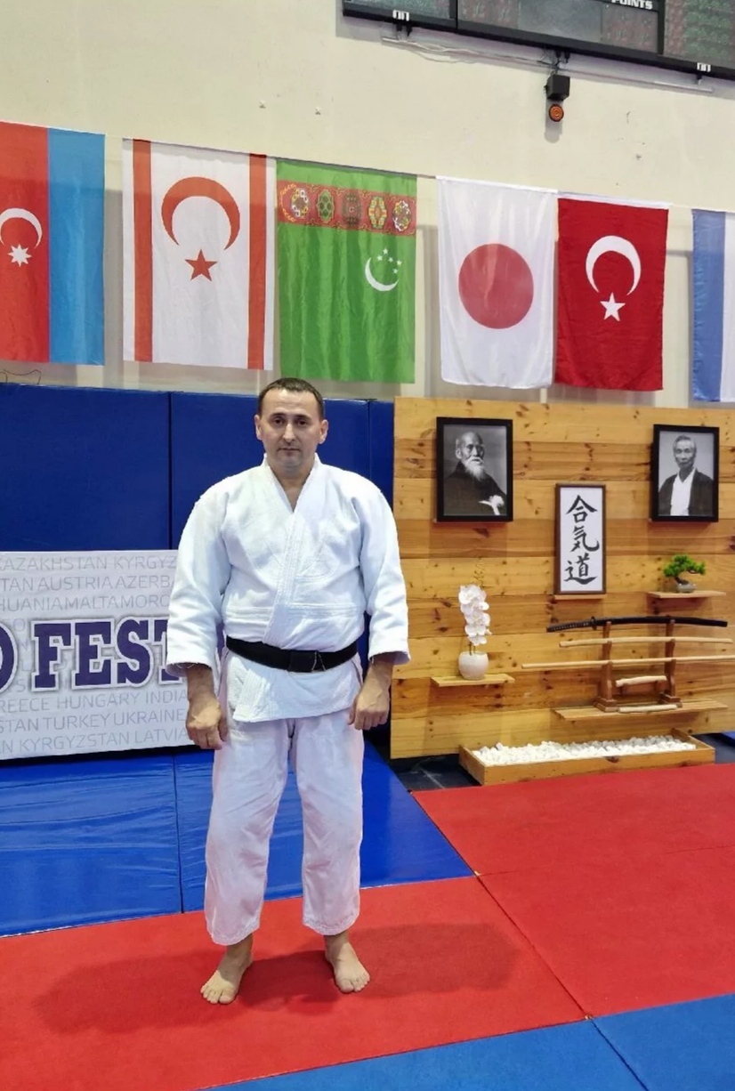  <span style="font-style: italic;"> </span><span style="font-weight: bold;">Yuriy Martynenko 6 Dan Eurasia Aikido</span> <span style="font-weight: bold;"><span style="font-style: italic;">Technical director, international class instructor. Trainer of the representative office of the Eurasia Aikido Organization in Turkmenistan </span> </span><br>